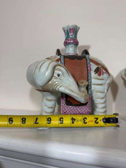 Vintage Mottahedeh Ceramic Candleholder Elephant Pair