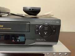 Sony CD/DVD Player