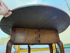 Kittinger Williamsburg Reproduction Drop Leaf Table