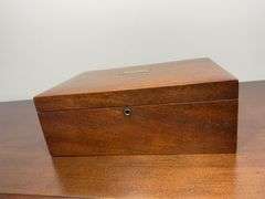 Cigar Humidor w/ Milk Glass Lining