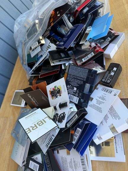 Men's Luxury Fragrance Sample Bonanza - Designer Scents Galore! image