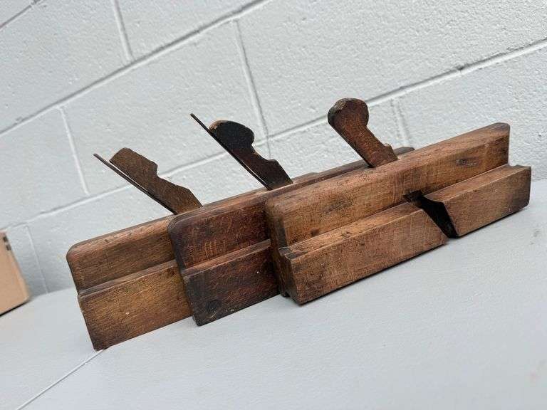 Wooden Hand Plane Trio - A Woodworker's Delight! image