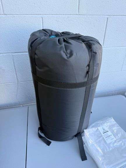 Wild Wolf Outfitters Double Sleeping Bag - Ready for Adventure!