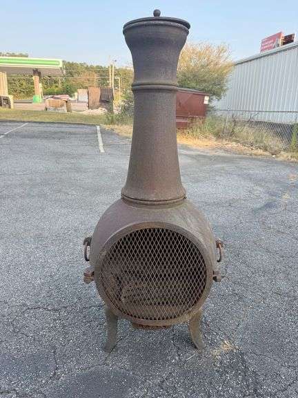 Charming Chiminea: Rustic Warmth for Your Outdoor Oasis image