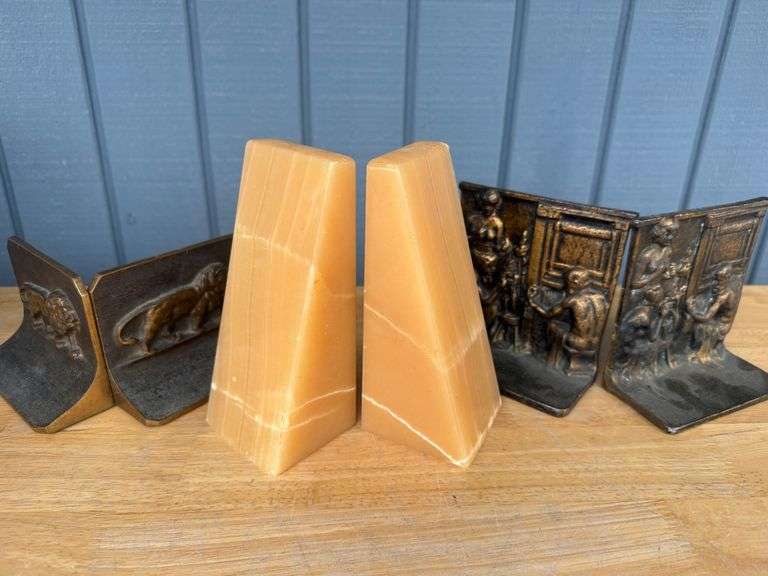 Bookend Bonanza: A Trio of Distinct Designs to Keep Your Literary Treasures Upright image