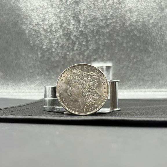 1921  .900 Silver Morgan Dollar image