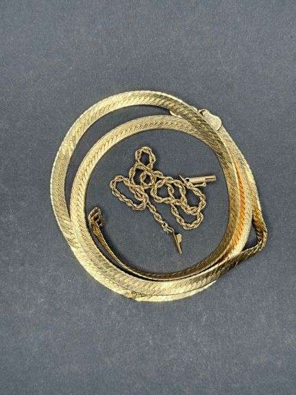 14k Gold Necklace Set with Matching Chain image