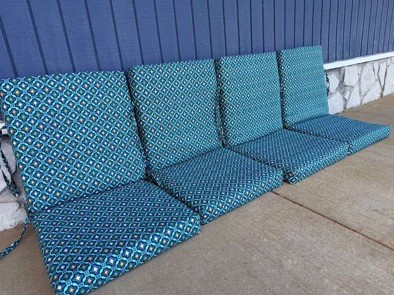 Arden Outdoor Patio Cushion Set image