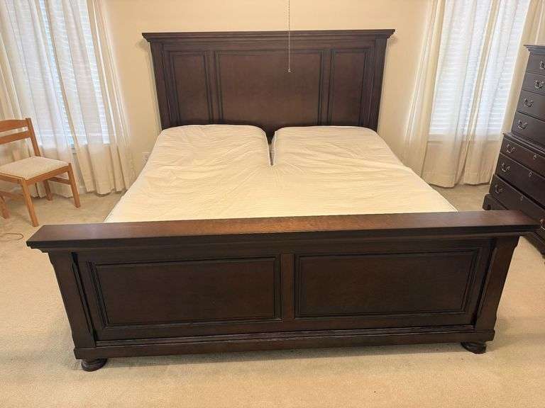 Adjustable King Bed including Frame with Split Mattress - if desired image