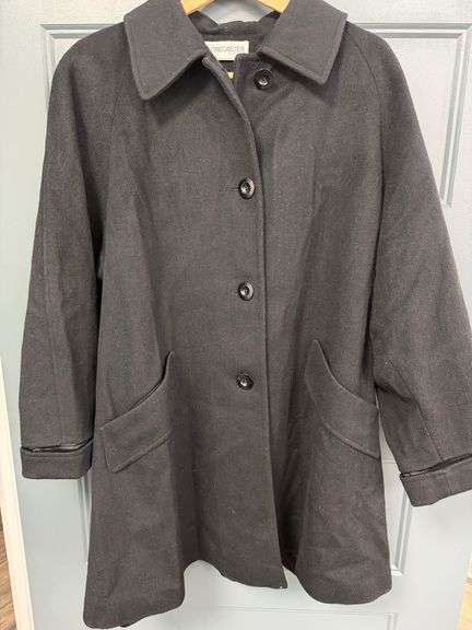 Classic FORECASTER of Boston Wool Blend Coat image