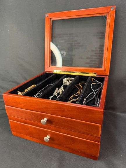 Ladies Vintage and Designer Fashion Jewelry image