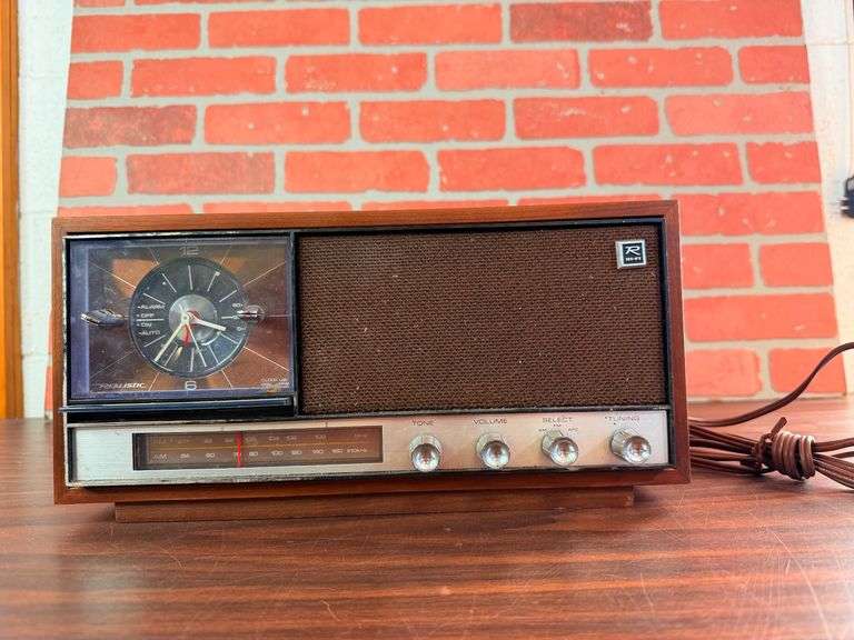 Retro Realistic Clock Radio - Wake Up Groovy! image