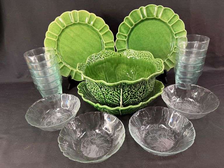Serving Set - A Cornucopia of Dishes image