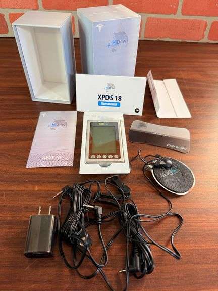 HiDow XPDS 18 Silver TENS Unit image