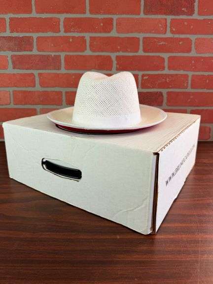 Bruno Capelo Empire Collection Hat - Style with Flair image