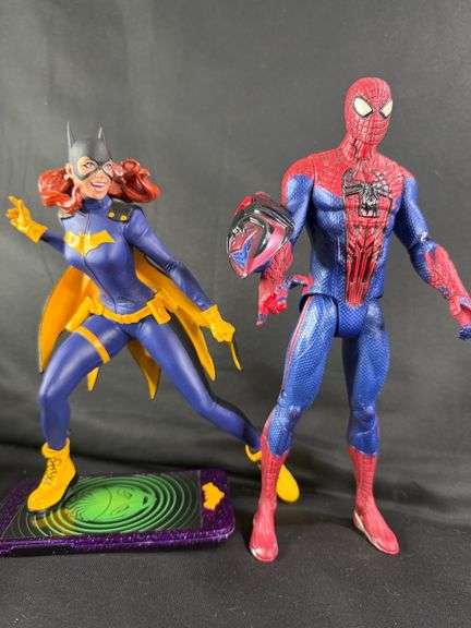 Dynamic Duo: Spider-Man & Batgirl Action Figures - Ready to Swing Into Your Collection! image