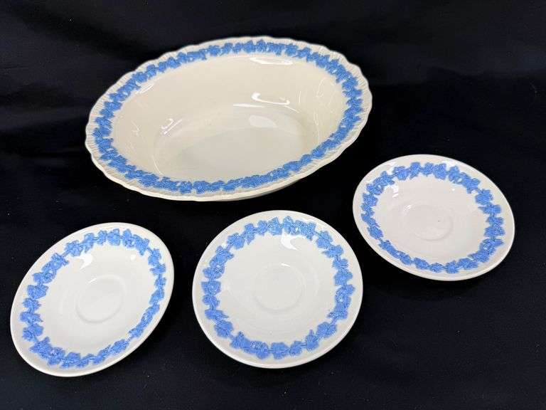 Wedgwood Blue Floral Inspired Dishware Set image