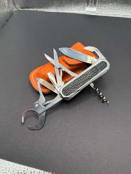 Wenger Delemont S17 Multifunction Swiss Army Knife image