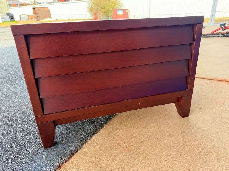 Stylish MCM Table image