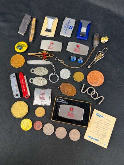 Pocket Knives and Money Clips image