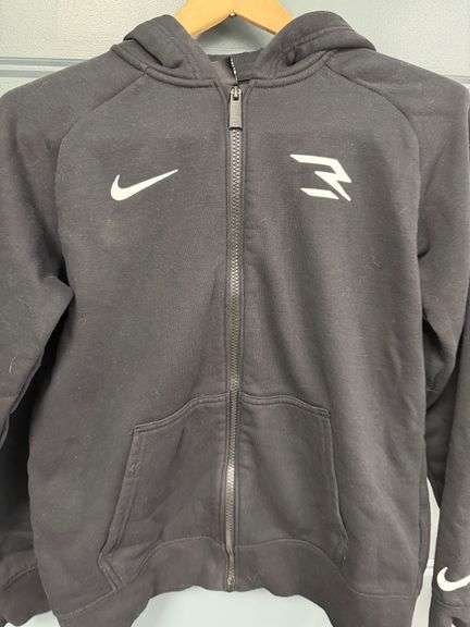 Nike Youth Black Full-Zip Hoodie - Perfect for Warm-Ups or Cool Evenings image