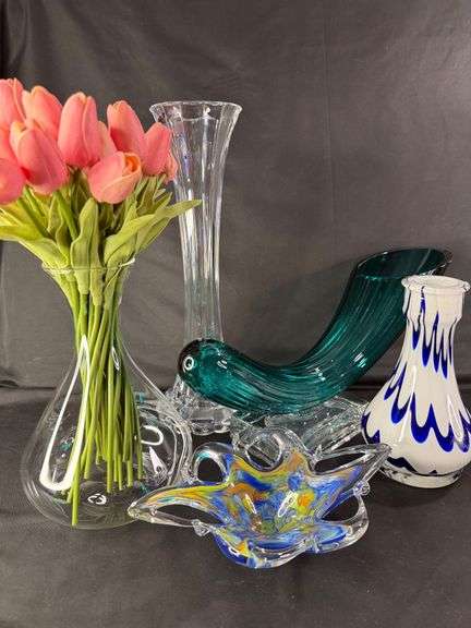 Artsy Glassware Collection image