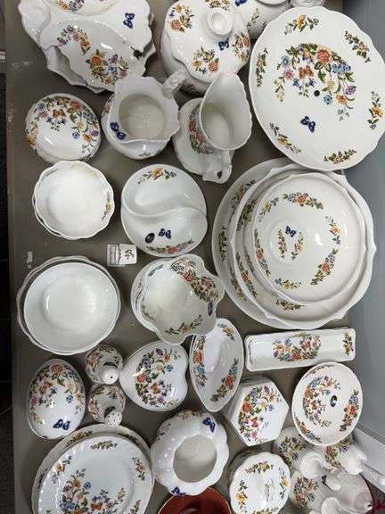 Aynsley Cottage Garden Fine China Collection - A Blooming Good Deal! image