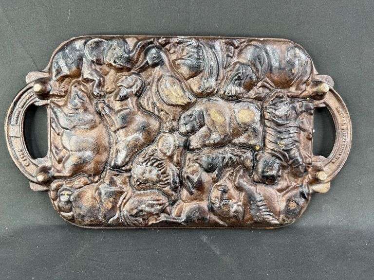 Cast Iron John Wright Animal Puzzle Mold image