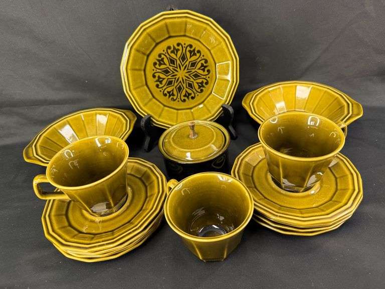 Mid-Century Modern Stoneware Dinnerware Set - Olive Green image
