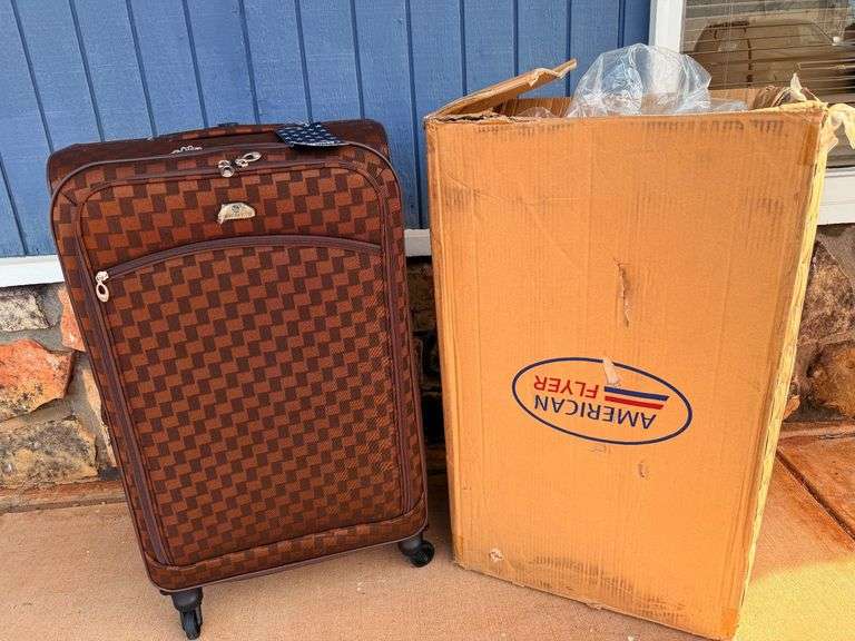 American Flyer Madrid Brown Luggage image