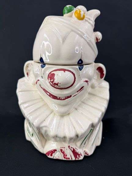Whimsical McCoy Clown Cookie Jar: A Piece of Pottery History image