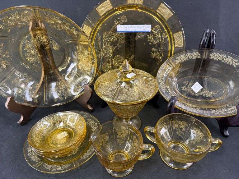 Elegant Amber Sharon Cabbage Rose Glassware Collection image
