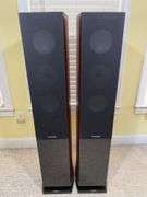 Pair of Fluance Tower Speakers