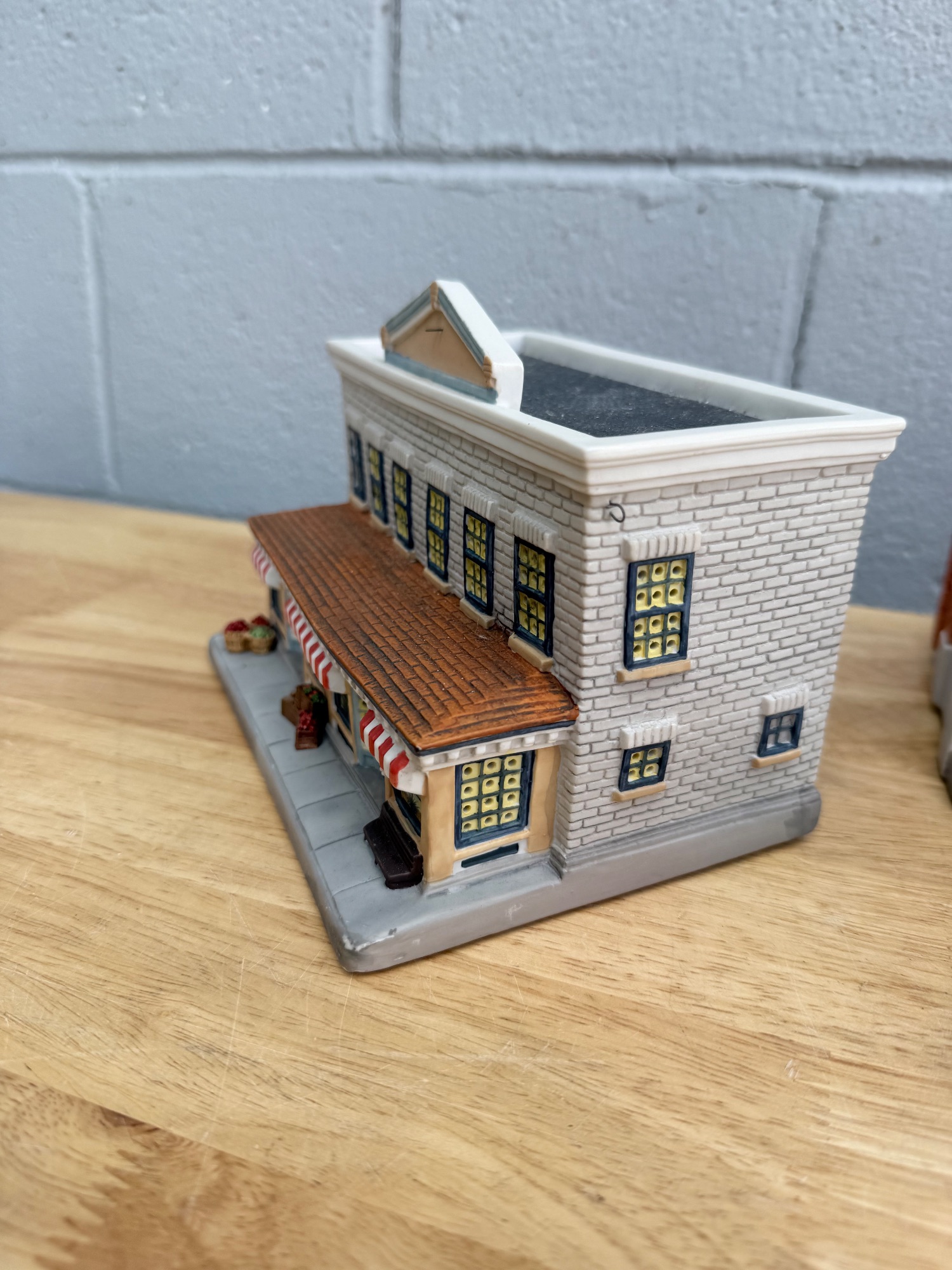 Lot image 5