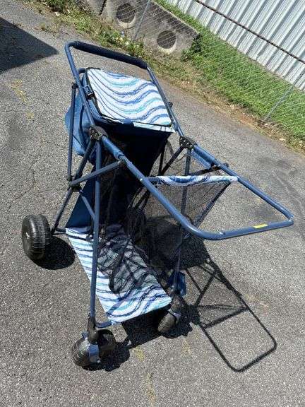 Collapsible Beach Wagon with Insulated Cooler
