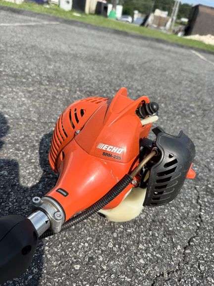 Echo SRM-225 Gas Powered String Trimmer