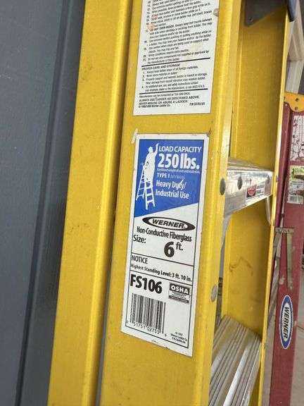 Werner 6ft Fiberglass Step Ladder