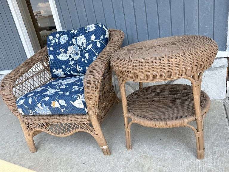 Wicker Patio Chair with Cushions and Side Table image