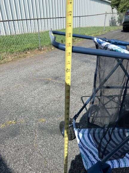 Collapsible Beach Wagon with Insulated Cooler