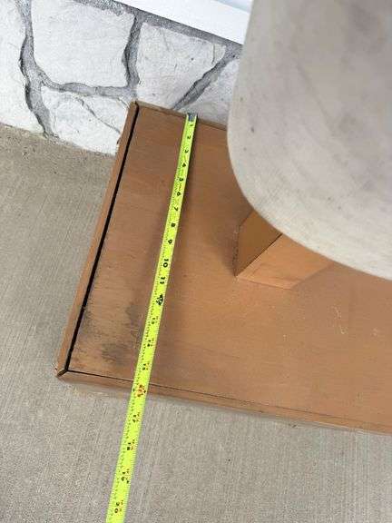 Freestanding Dress Form Mannequin