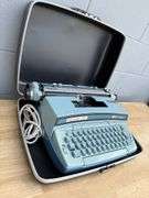 SCM Smith Corona Coronet Super 12 Electric Typewriter with Case
