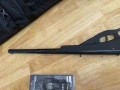 Daisy BB Gun with Cable Lock and Carrying Case