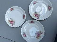 Walbrzych Fine China Set, Made in Poland, Floral Design