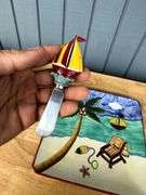 Tropical Inspired Home Decor: Dishes, Spreader, and Pineapple Lamp