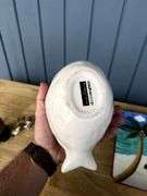 Tropical Inspired Home Decor: Dishes, Spreader, and Pineapple Lamp