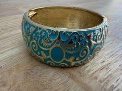 Cultural Finds & Jewelry