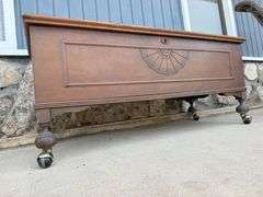 Wooden Cedar Chest with Interior Cedar Lining