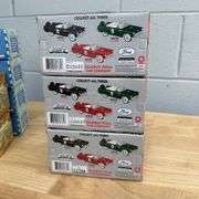 Gearbox Collectibles Diecast Car Lot - 1957 Chevy Bel Air & 2003 Nashville Corvette