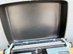 SCM Smith Corona Coronet Super 12 Electric Typewriter with Case