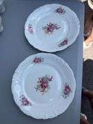 Walbrzych Fine China Set, Made in Poland, Floral Design